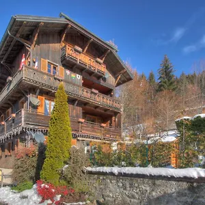 & Morzine, 4 Bedroom Ground Floor Appartement Montriond